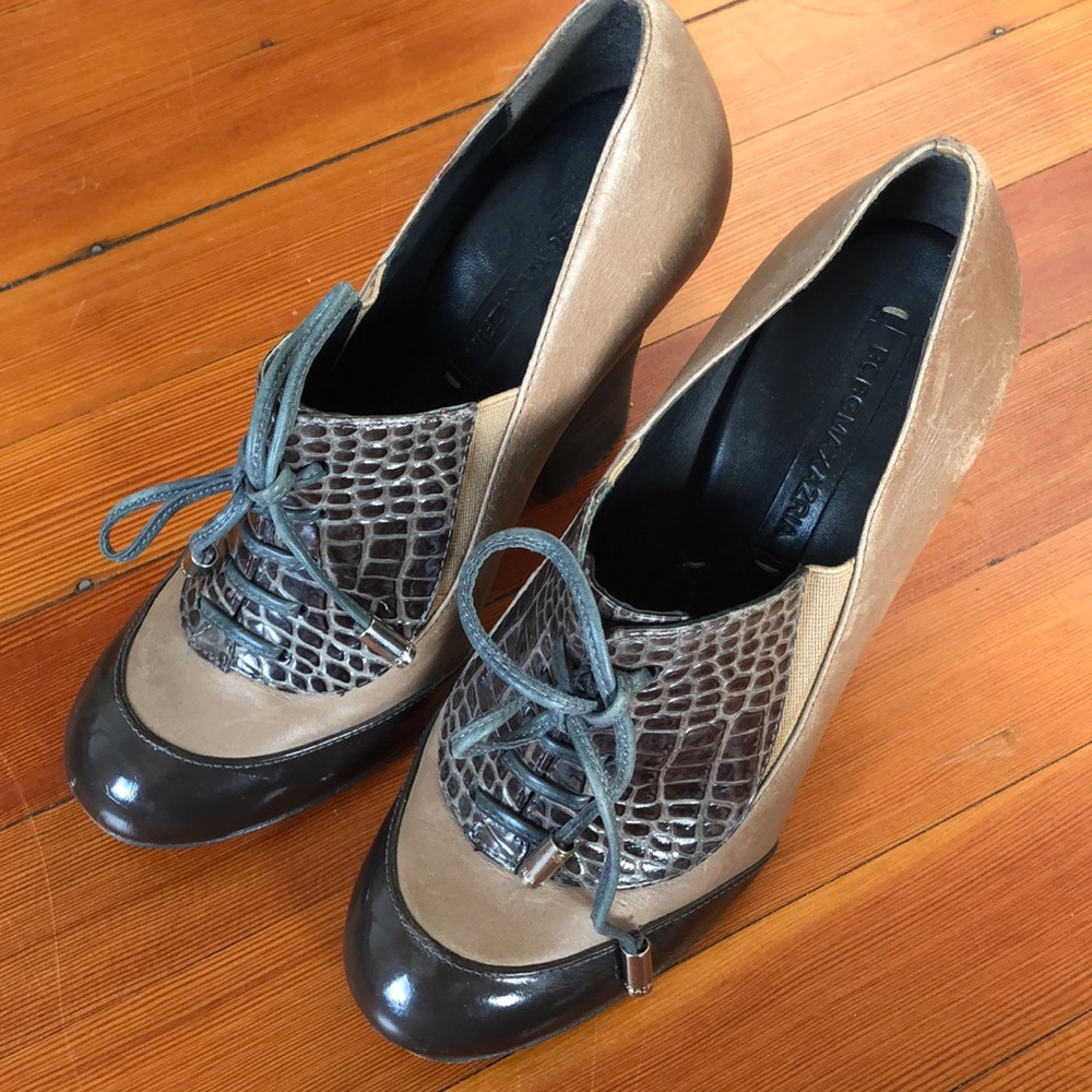 BCBG Max Azria Oxford heels